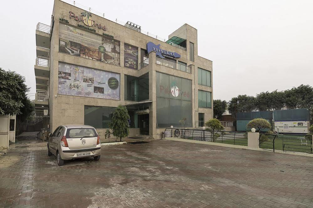 Hotel Treebo Palm Tree Palam Vihar Gurgaon Esterno foto